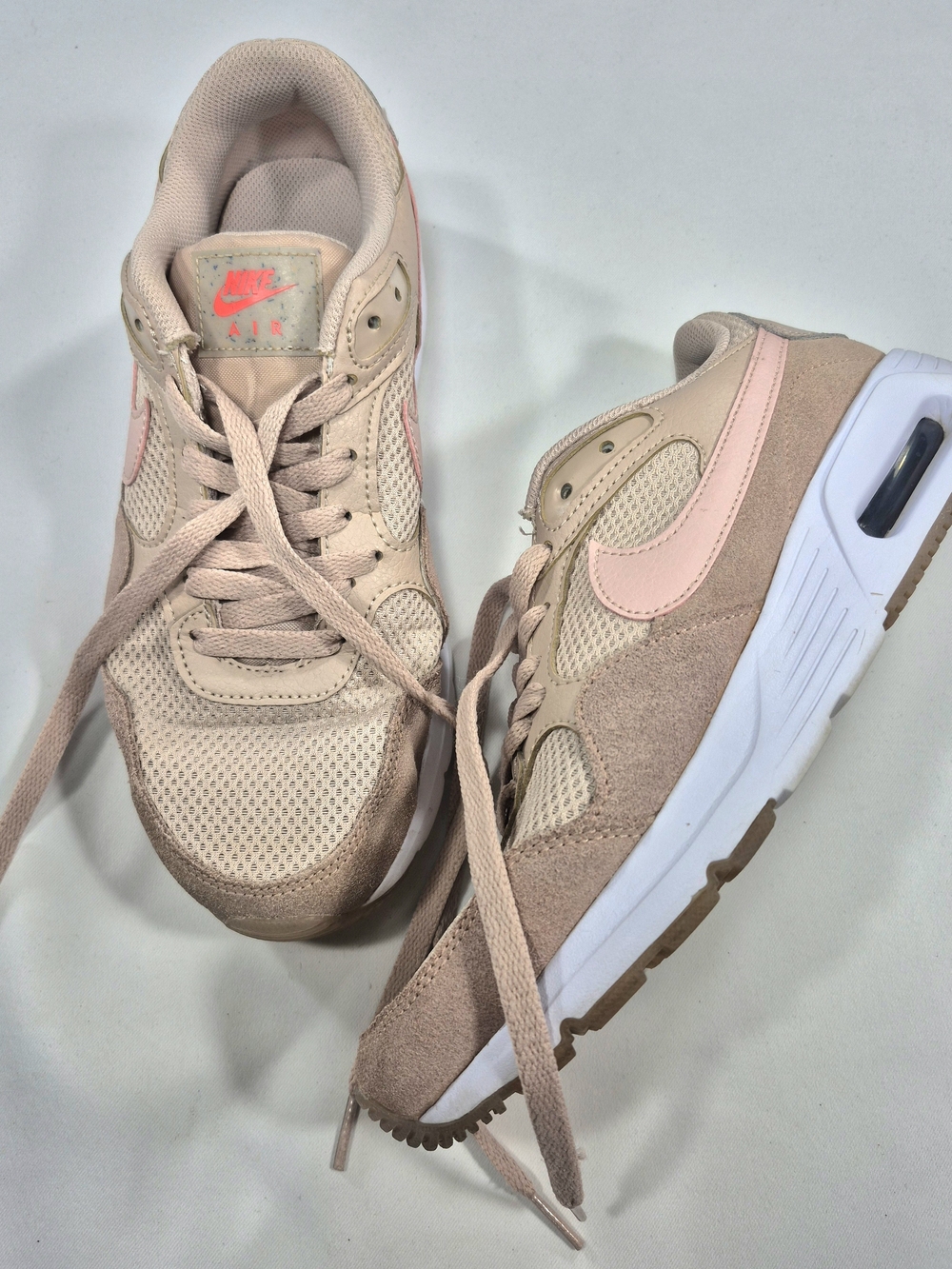 Nike Womens Air Max Pink/Beige Lightweight Sneakers